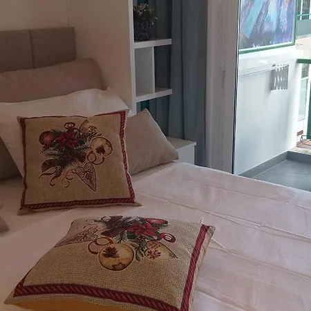 Cozy Studio With Ocean View In Los Cristianos Los Cristianos (Tenerife)