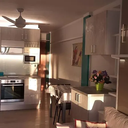 Cozy Studio With Ocean View In Los Cristianos Appartamento Los Cristianos (Tenerife)