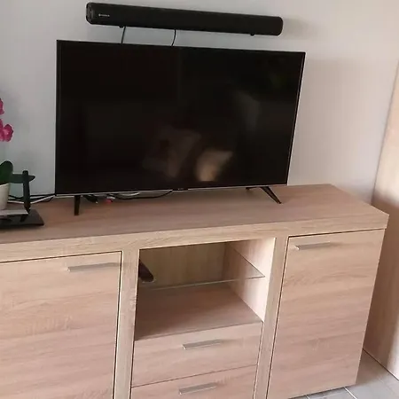 Cozy Studio With Ocean View In Los Cristianos