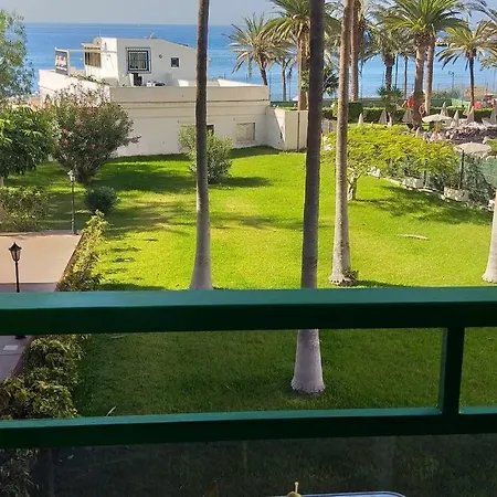 Cozy Studio With Ocean View In Los Cristianos