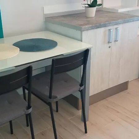 Cozy Studio With Ocean View In Los Cristianos Los Cristianos (Tenerife)